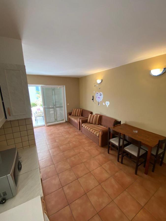 Apartment Dilba Novalja Exteriér fotografie